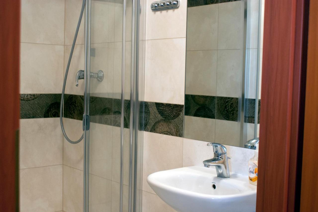 Apartament Cafe Del Mar Lägenhet Świnoujście Exteriör bild