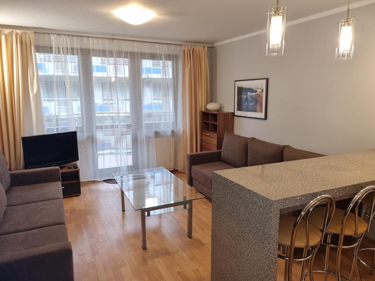 Apartament Cafe Del Mar Lägenhet Świnoujście Exteriör bild